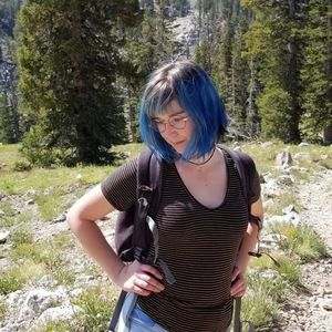 Meet your Posher, Laurie